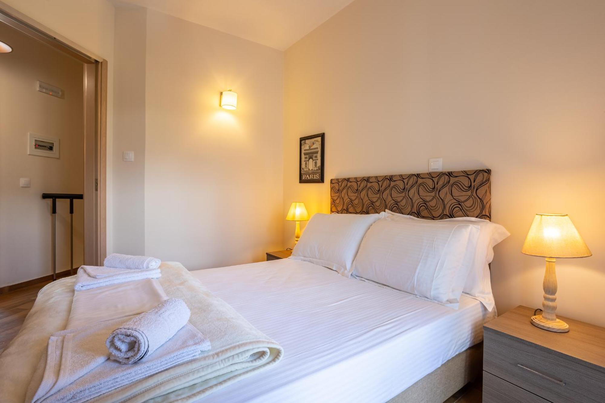 Avia Blue Maisonettes - Messinia Gulf Retreat Bagian luar foto