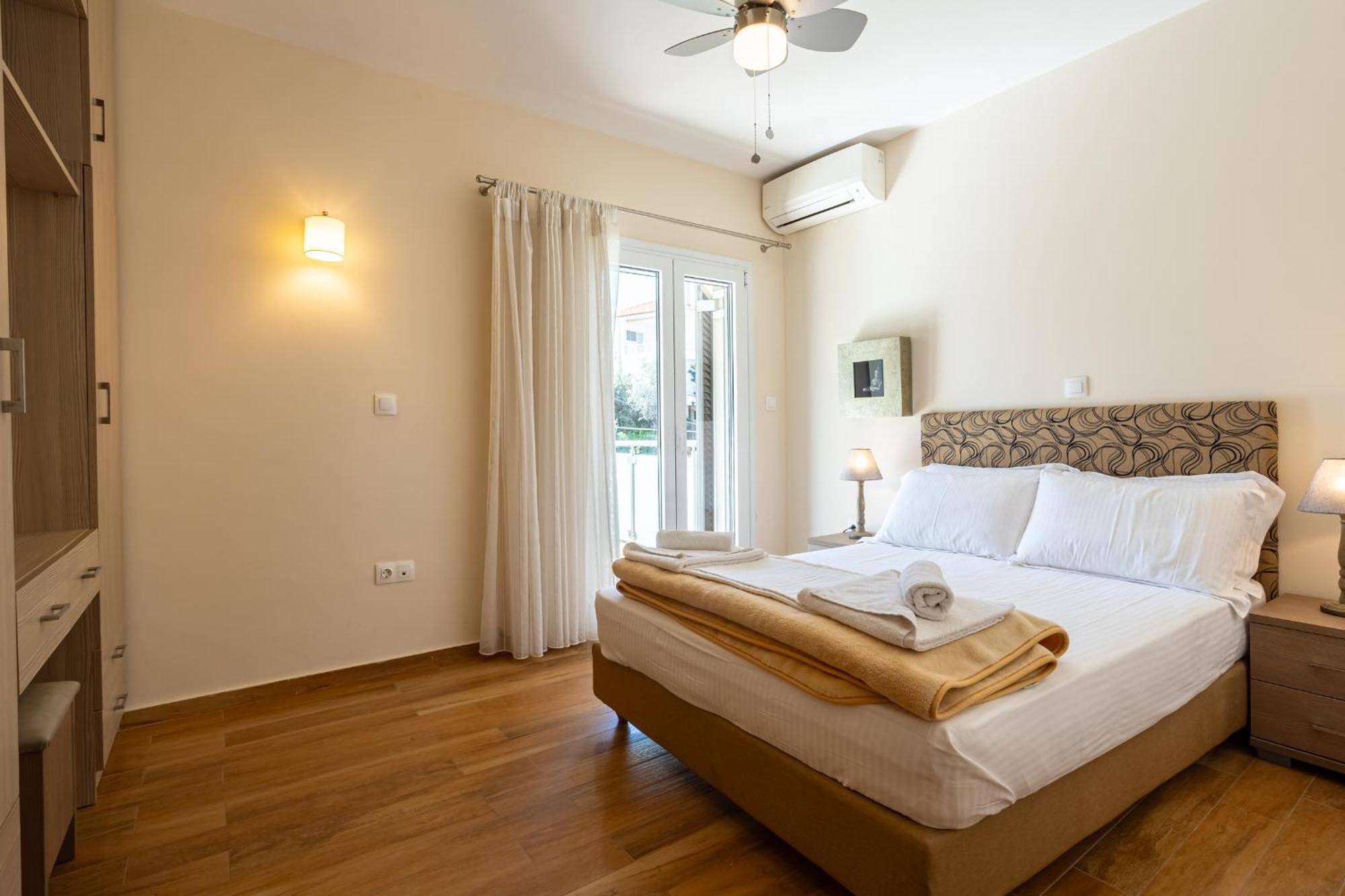 Avia Blue Maisonettes - Messinia Gulf Retreat Bagian luar foto